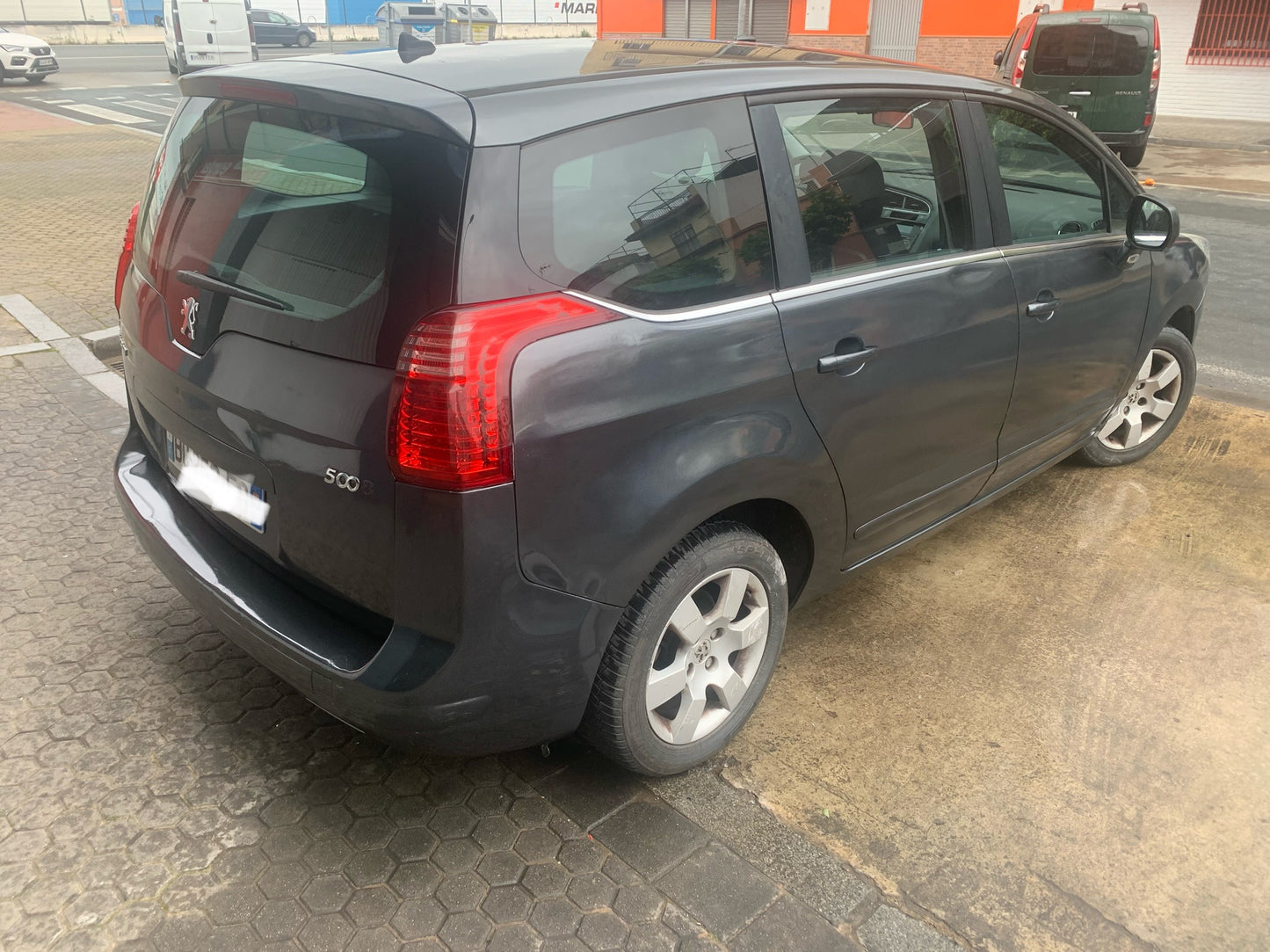 Peugeot 5008 1.6 HDI 110cv Seduction